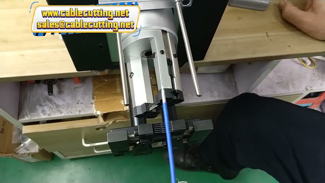 Máy Tuốt Cáp Đồng Trục Bán Tự Động Servo Motor - Máy Xoắn Và Tuốt Cáp Đồng Trục Hiệu Quả