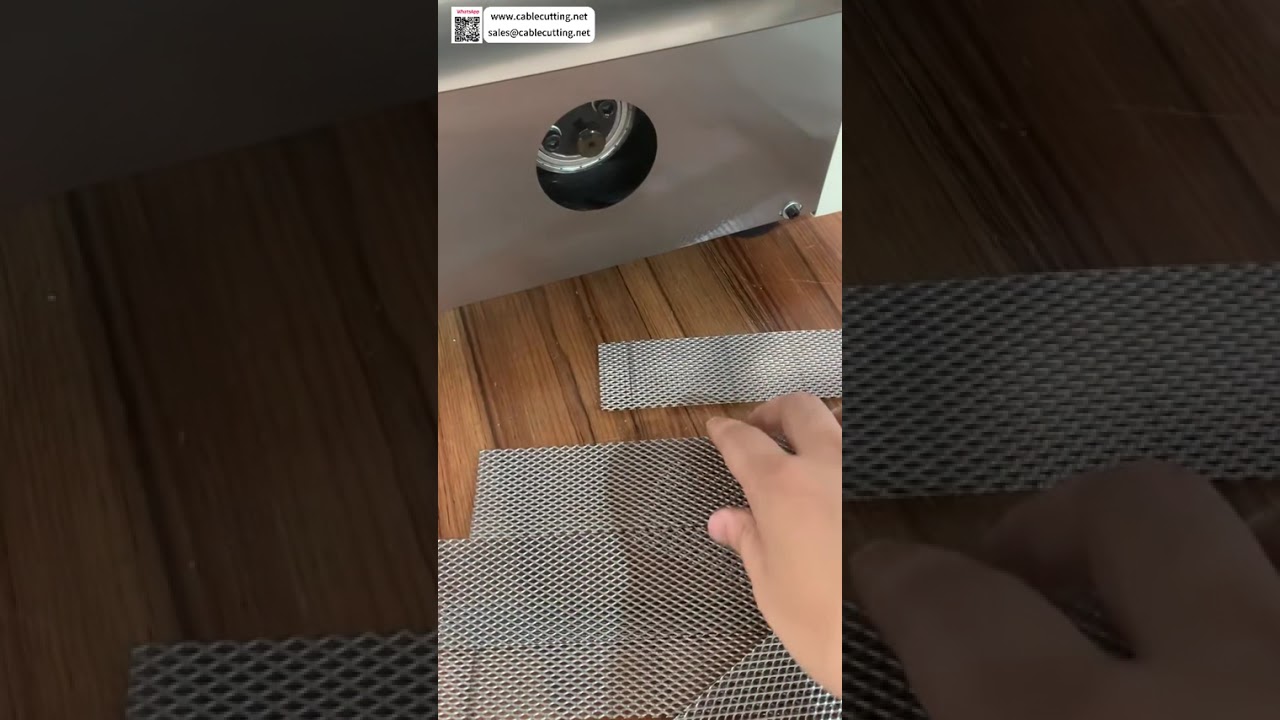 Máy cắt lưới inox chính xác mịn thành tấm - Công cụ sản xuất hiệu suất cao